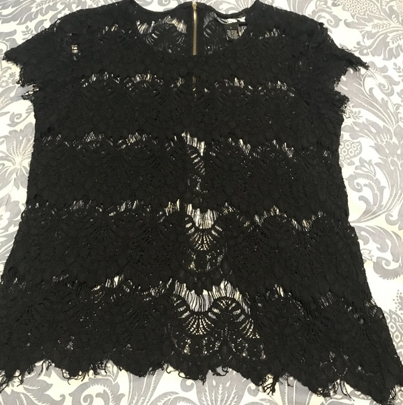 Blouse - Picture 2 of 3